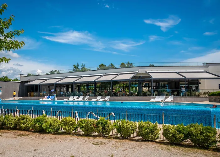 Alenka By Interhome * אומיסאליי