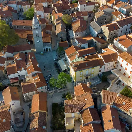 Alenka By Interhome Apartamento Omišalj