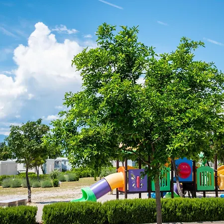 Apartamento Alenka By Interhome